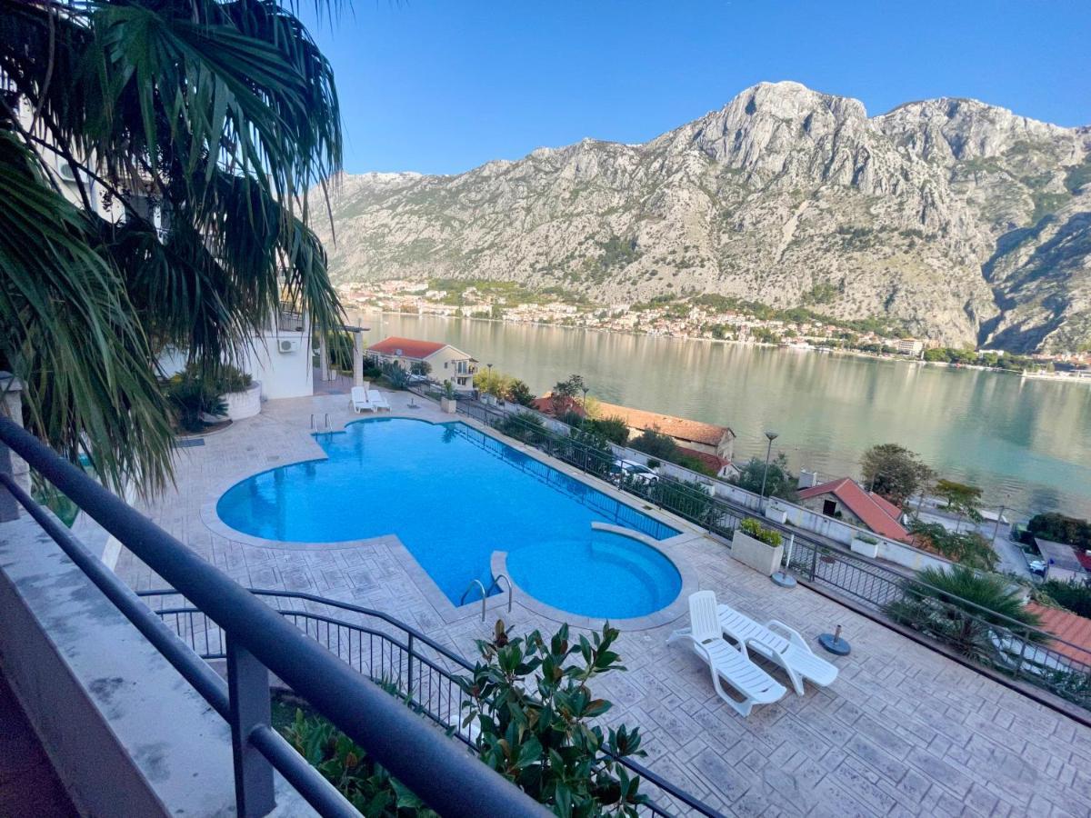 Appartamento Stunning View To Kotor Bay And Old Town - C2 Vista Muo Esterno foto