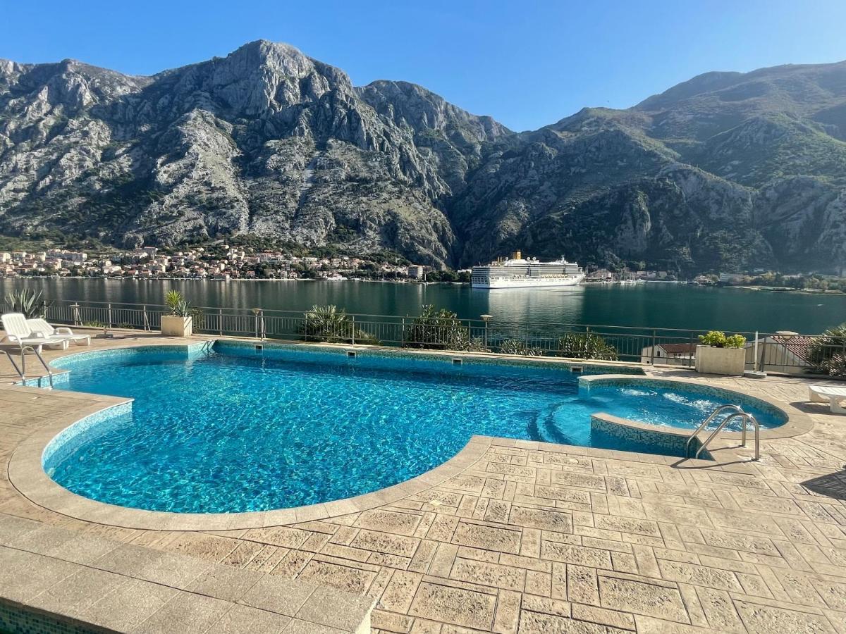 Appartamento Stunning View To Kotor Bay And Old Town - C2 Vista Muo Esterno foto