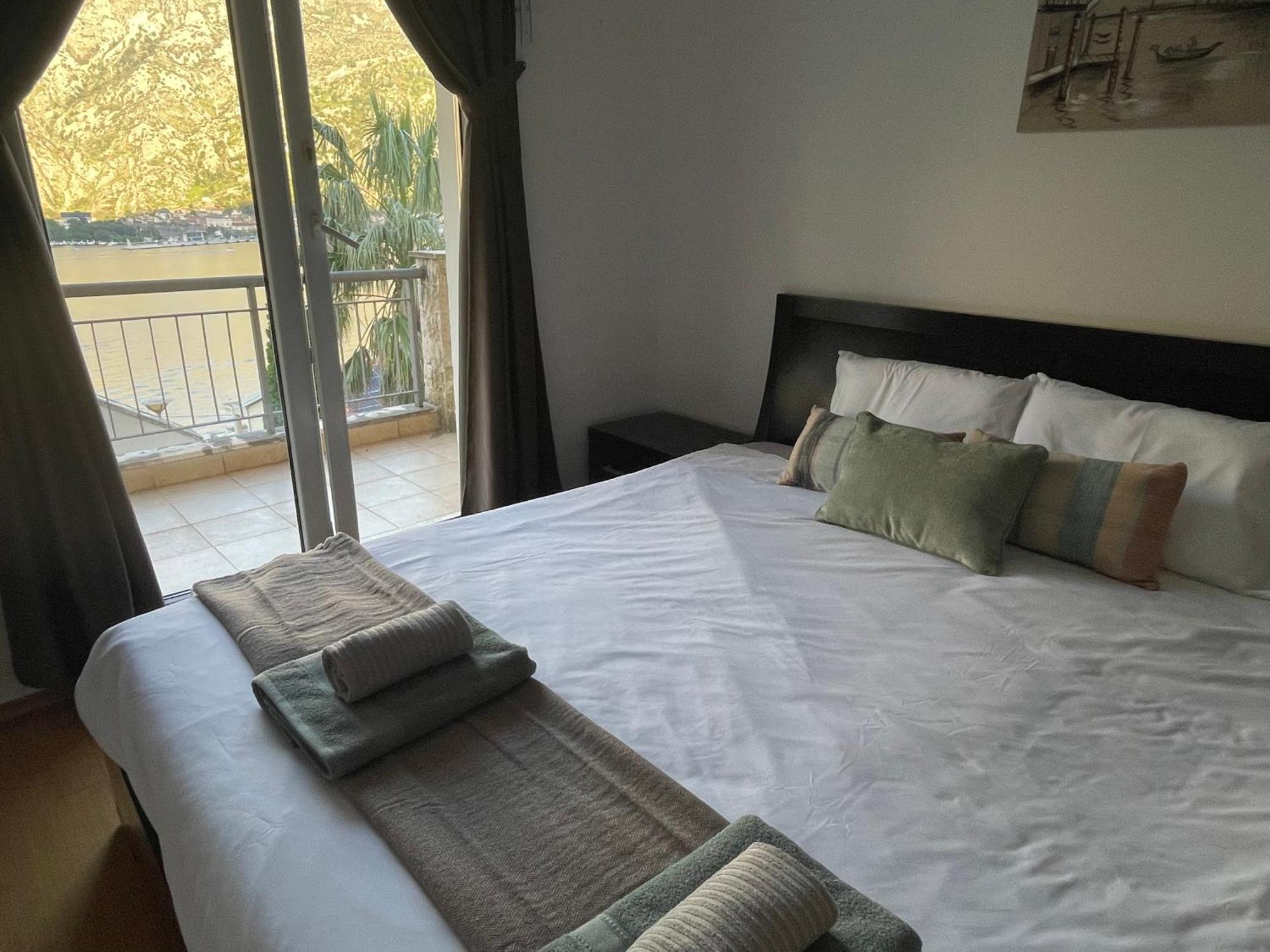 Appartamento Stunning View To Kotor Bay And Old Town - C2 Vista Muo Esterno foto